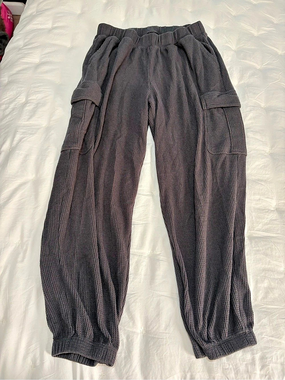 aerie Traveler Waffle Cargo Jogger Pants, Gray, Medium